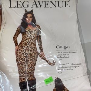 Leg Avenue Cougar Costume SZ M/L